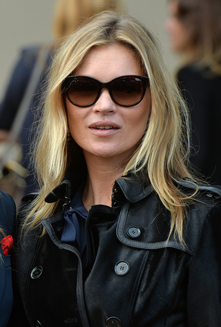 Illustration for article titled Kate Moss and Cara Delevingne Are Dressed to Thrill